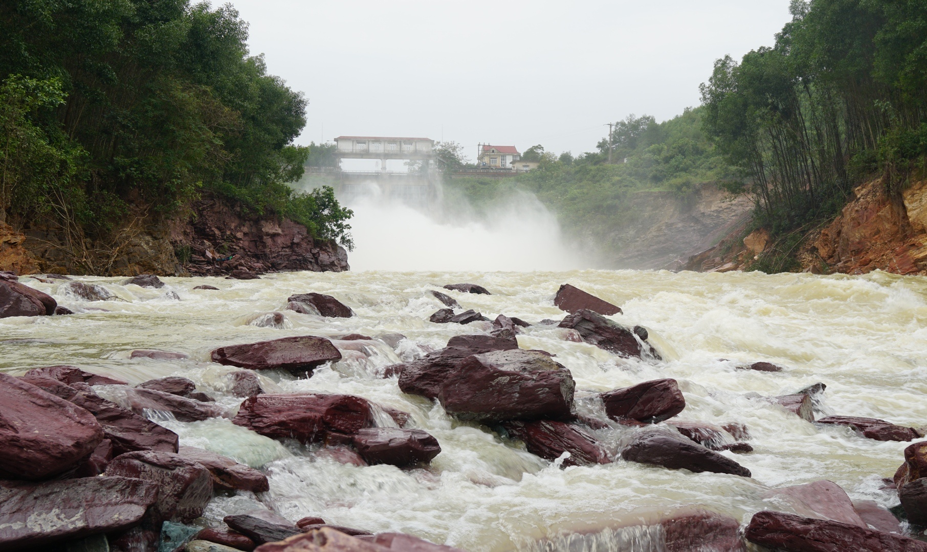 Ho Ke Go sau mua lu lich su anh 7