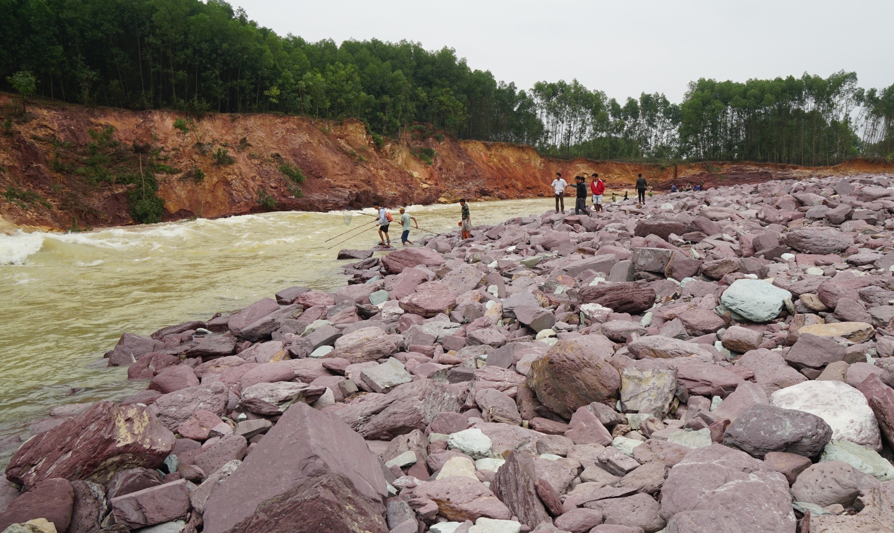 Ho Ke Go sau mua lu lich su anh 8