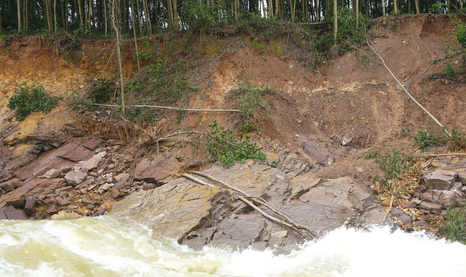 Ho Ke Go sau mua lu lich su anh 9