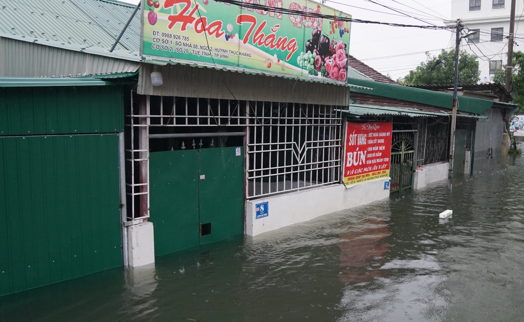 giai cuu nguoi Vinh mac ket anh 2