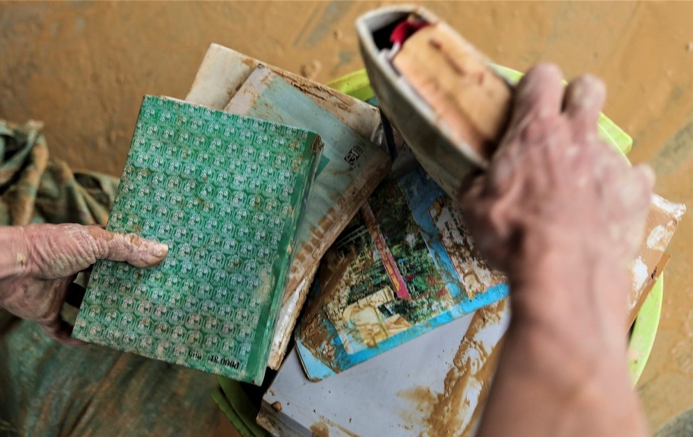 can tien dua vo di de anh 3