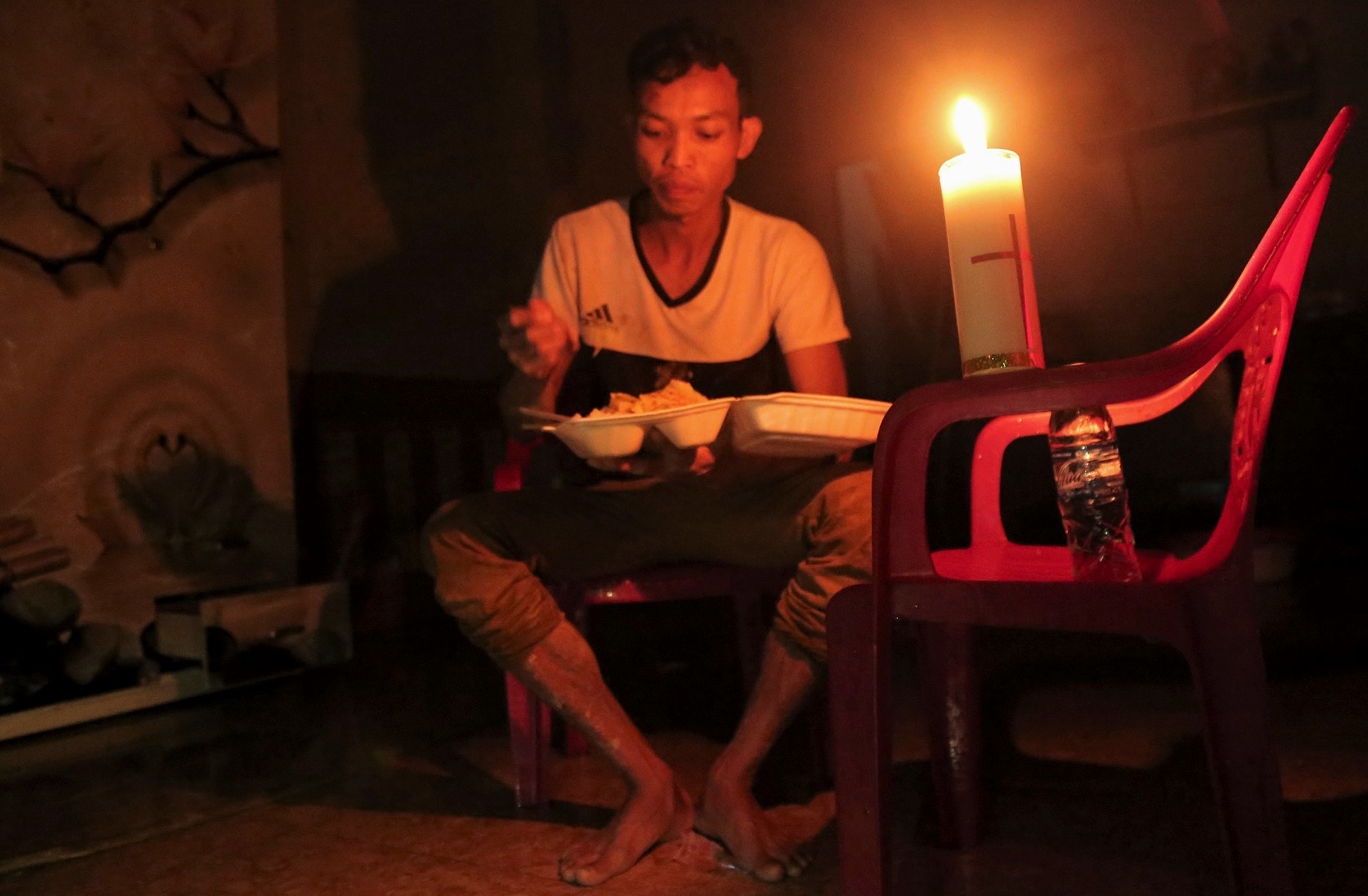 can tien dua vo di de anh 4