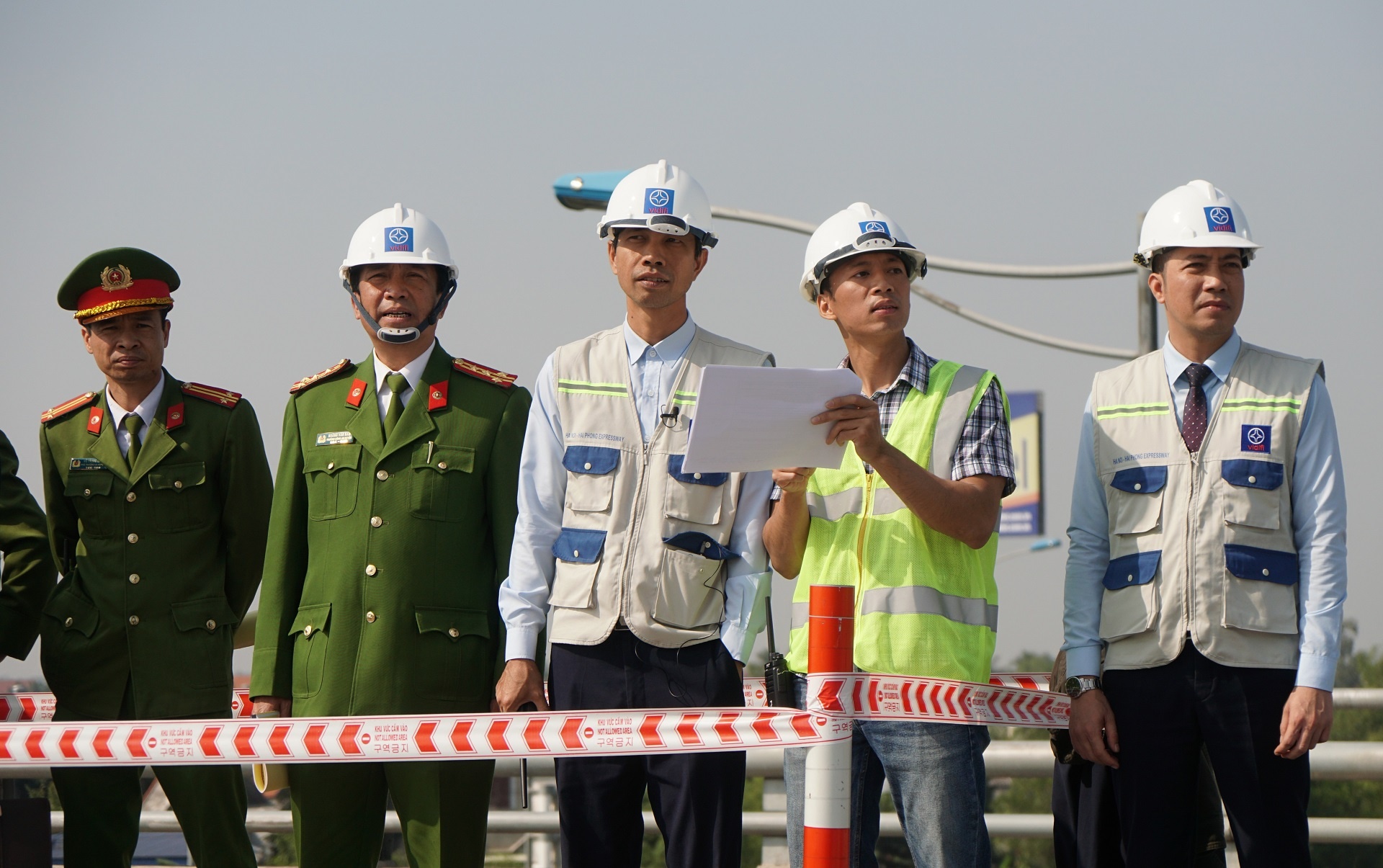 dien tap xu ly tac duong cao toc anh 11