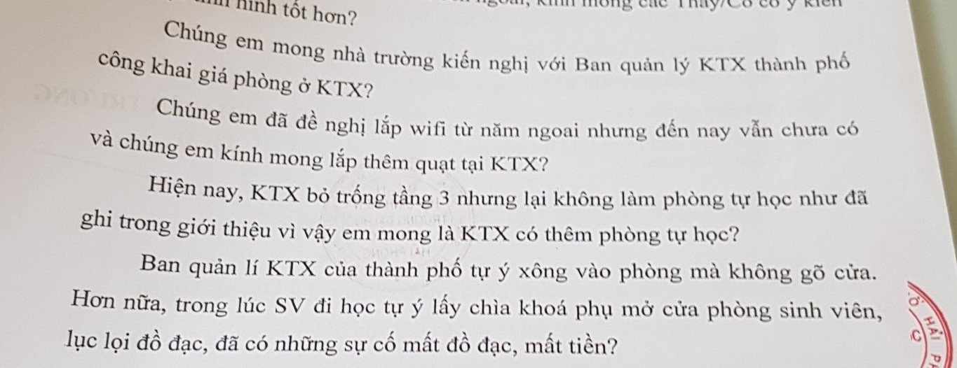 bị đuổi vì nghe điện thoại ngoài hành lang ảnh 3 bi duoi vi nghe dien thoai ngoai hanh lang anh 3