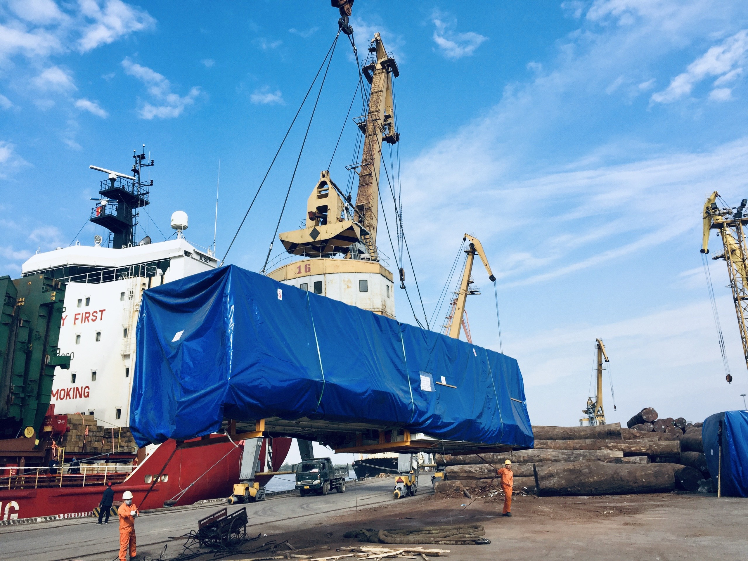 robot dao ham metro Ha Noi anh 2