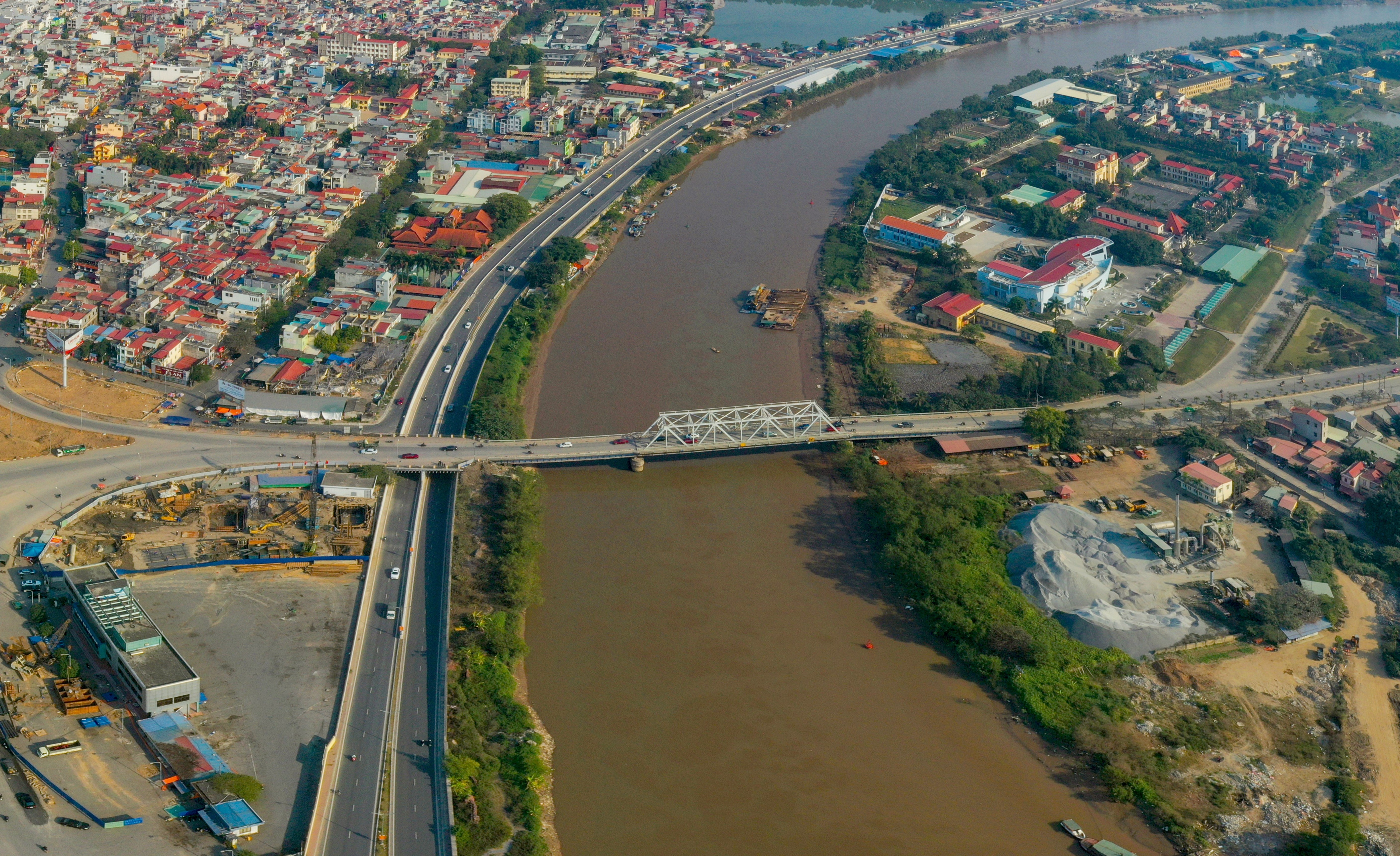 hinh anh cuoi cung cua cau rao anh 1