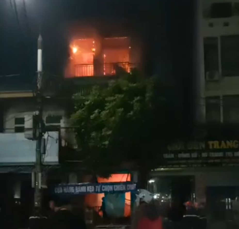 nu sinh tu vong anh 1