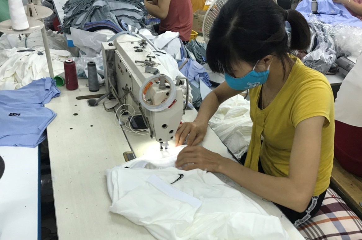 May ao gia thuong hieu, doanh nghiep bi phat 500 trieu hinh anh