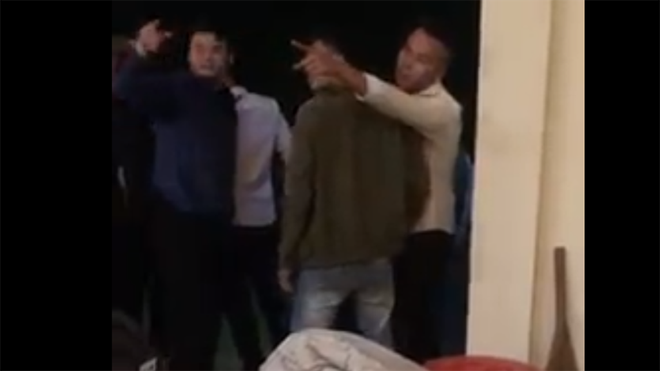 trung uy cong an no sung de doa anh 3