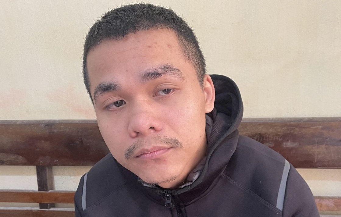 Lua hon 400 nguoi qua mang xa hoi hinh anh