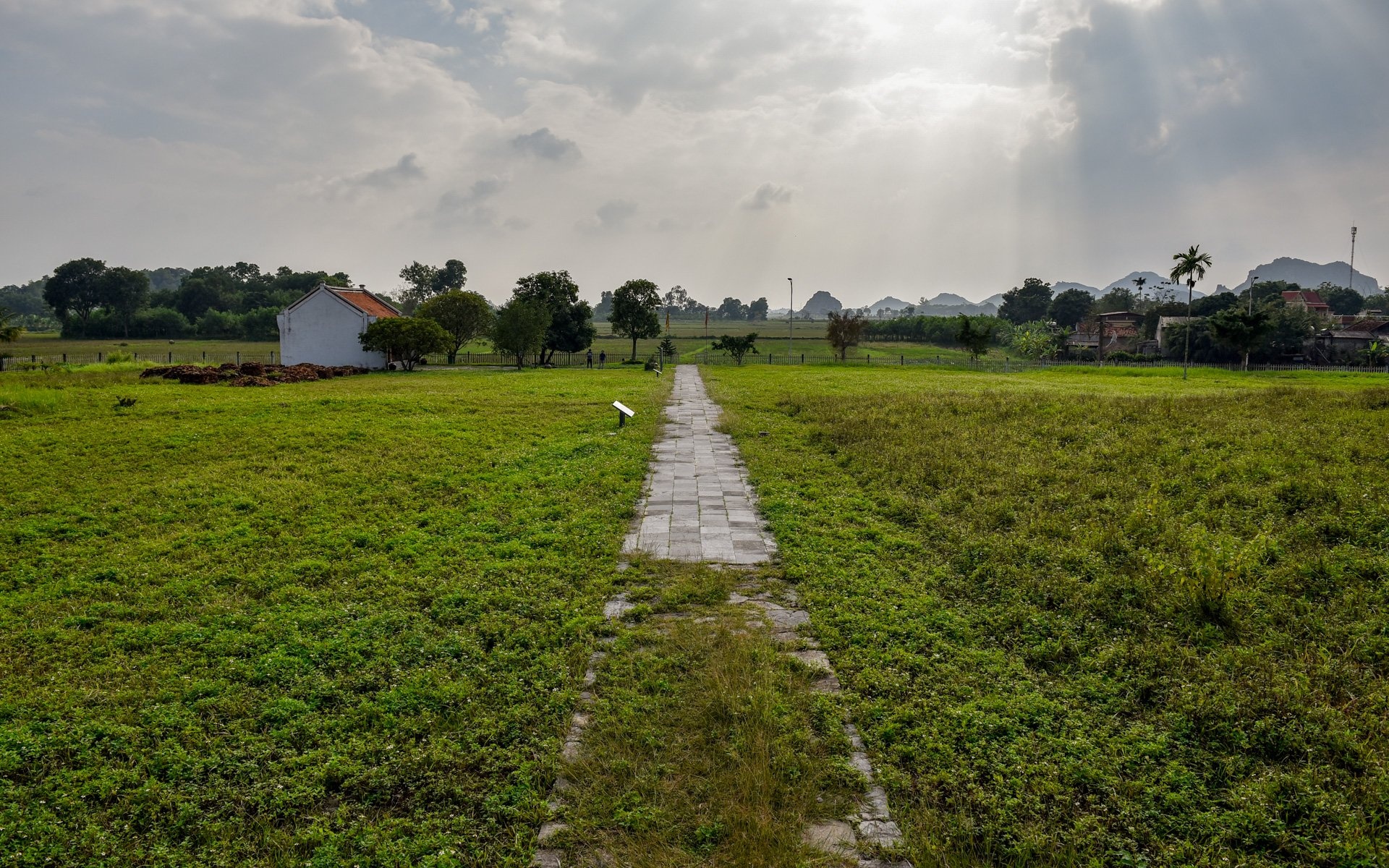 dan te Nam Gao nha Ho anh 7