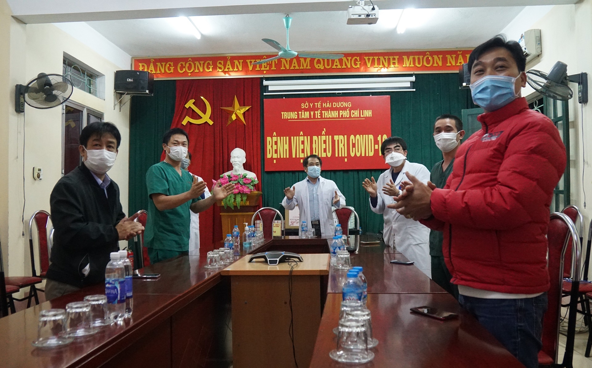 cuoc gap mat dem giao thua anh 5