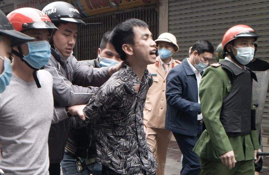 khống chế ngáo đá ảnh 1 khong che ngao da anh 1