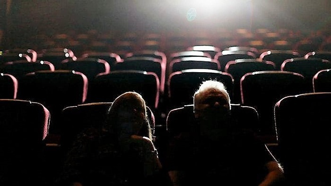 To chuc chieu phim dot dich Covid-19, 2 doanh nghiep bi phat 60 trieu hinh anh