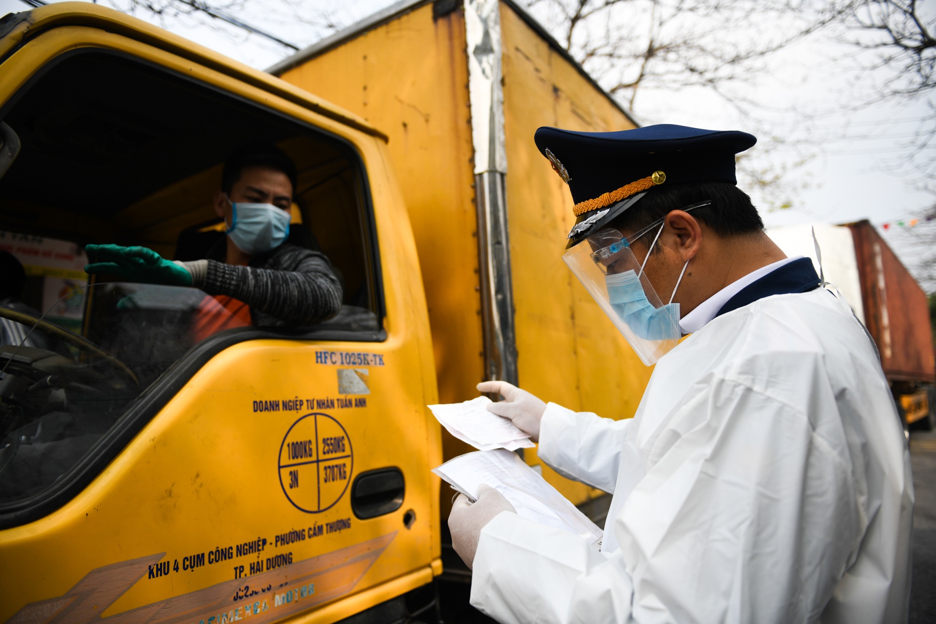 Hai Duong de nghi cac tinh, thanh pho cho xe cho khach luu thong hinh anh