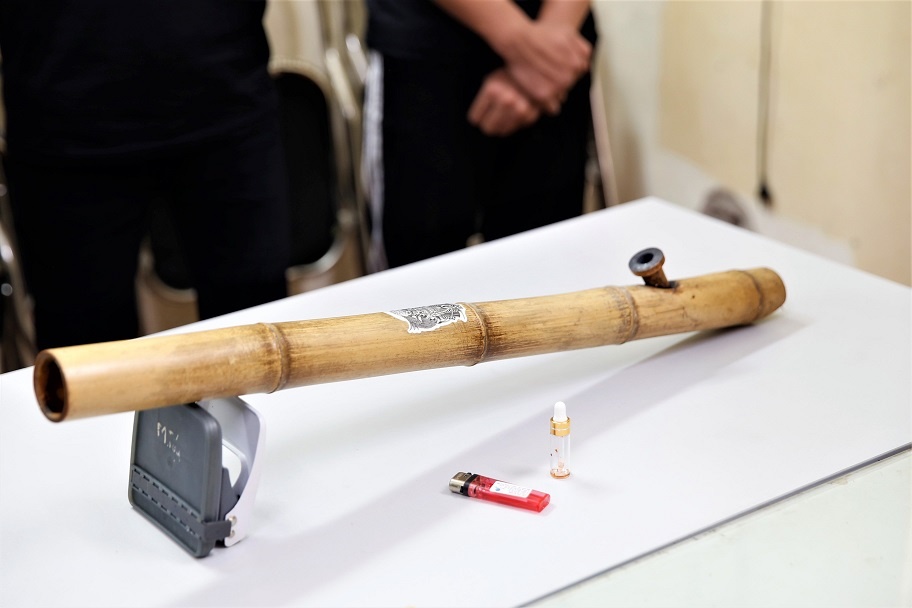 hoc sinh su dung ma tuy anh 2