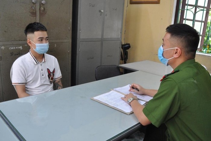 Tam giu tai xe khong co bang lai tong chet nu sinh hinh anh