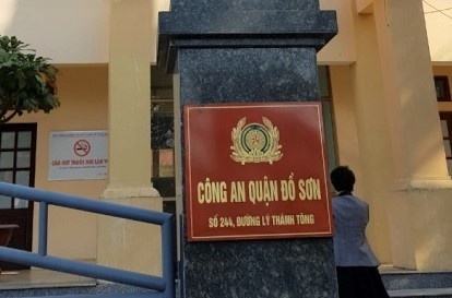 Truong cong an quan Do Son tam nghi viec di chua benh hinh anh