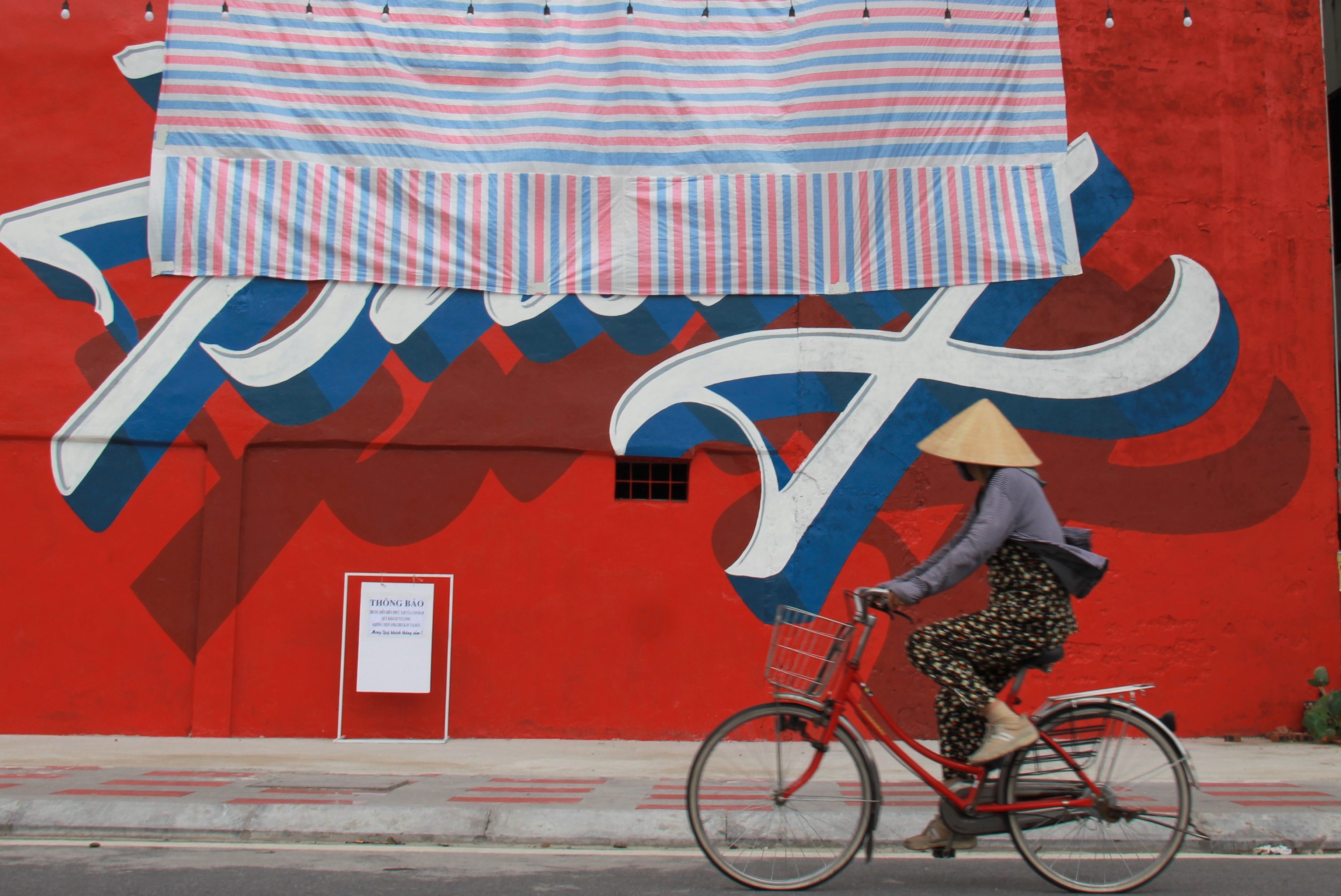 Che bat buc tuong check-in dang hot o Hai Phong de phong dich hinh anh