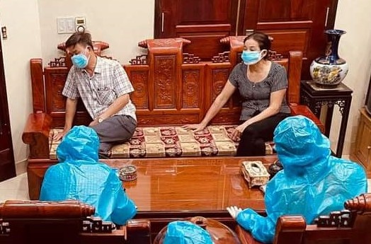 Y si ve huu bi phat gan 60 trieu vi dieu tri cho nguoi ho, sot hinh anh