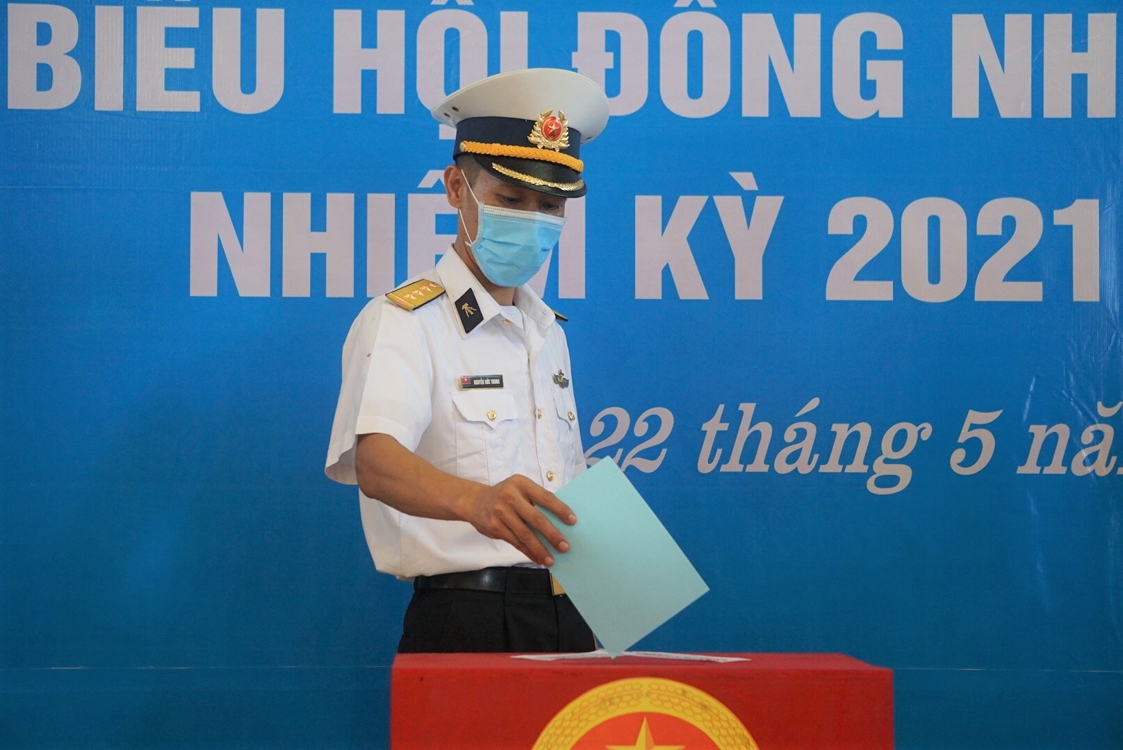 Huyen dao Bach Long Vi bau cu som hinh anh