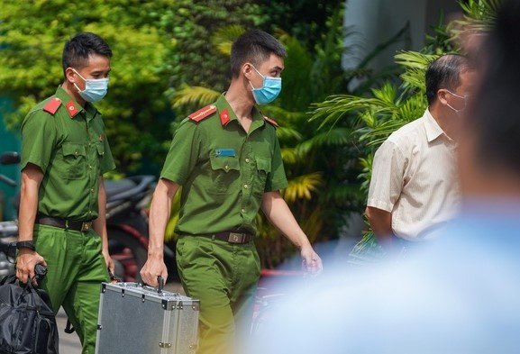 Gay an khi di giai quyet mau thuan hinh anh