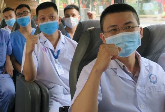 Hai Phong cu doi tinh nhue chi vien Bac Giang hinh anh