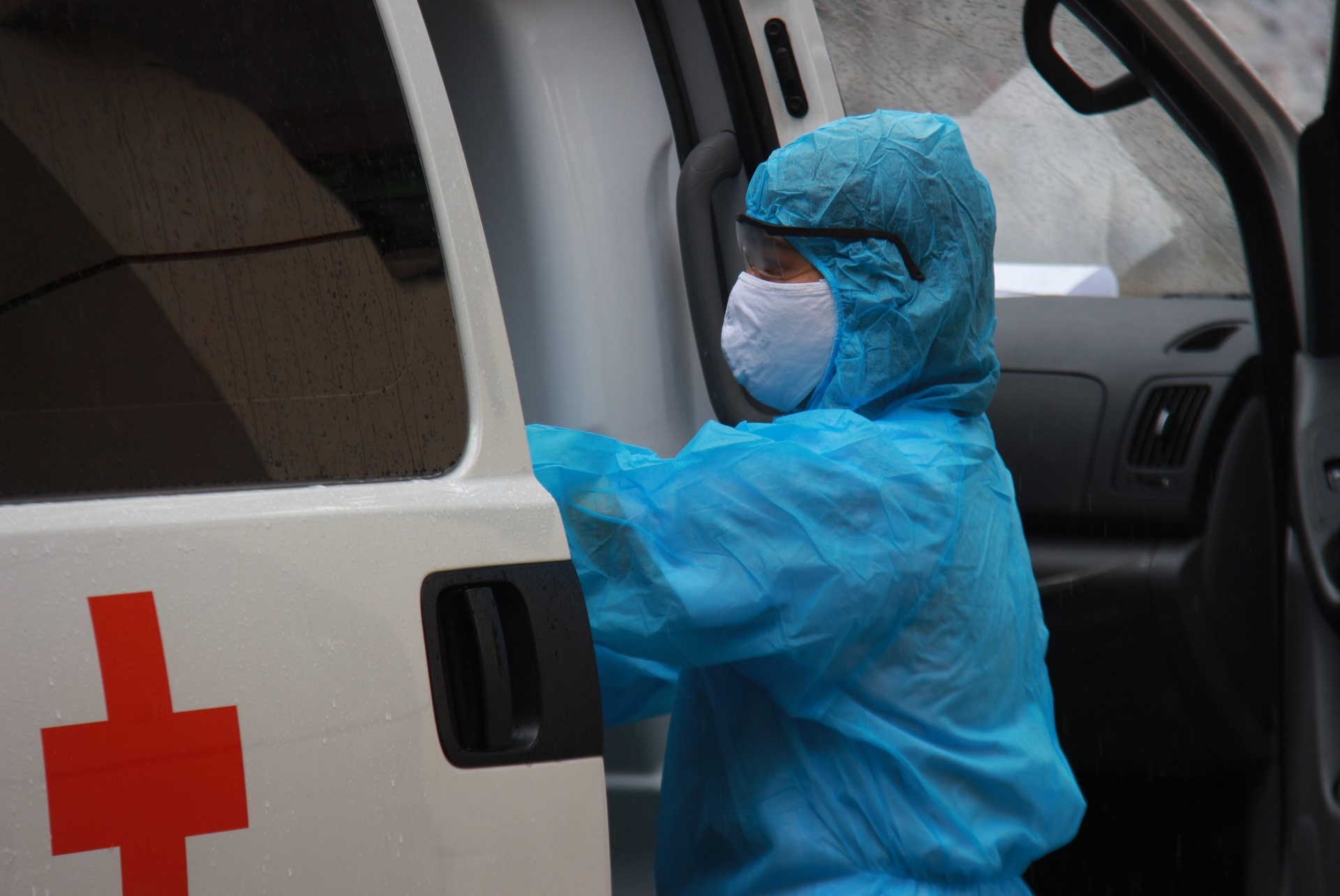 thi sinh f2 den diem thi anh 2