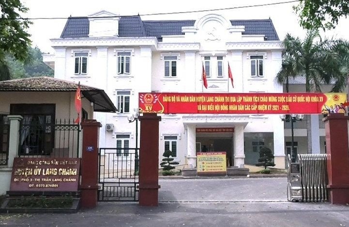 Chu nhiem UBKT Huyen uy bi cach het chuc vu hinh anh