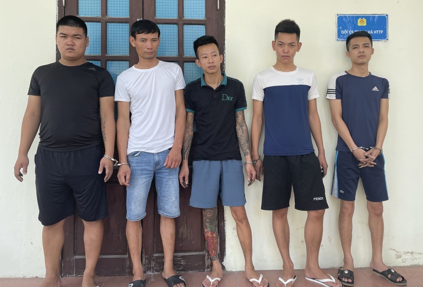 duong day ca do 200 trieu anh 1