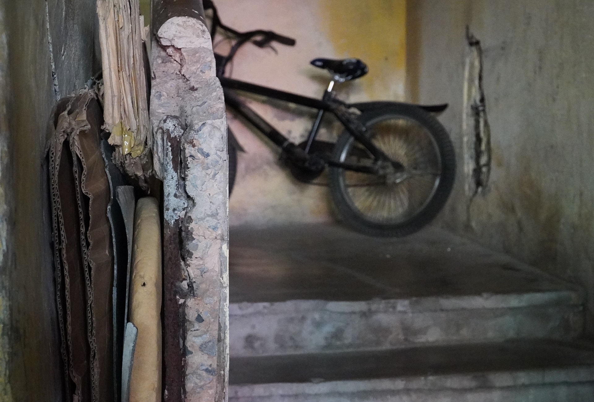 sống nơm nớp trong khu tập thể ảnh 5 song nom nop trong khu tap the anh 5