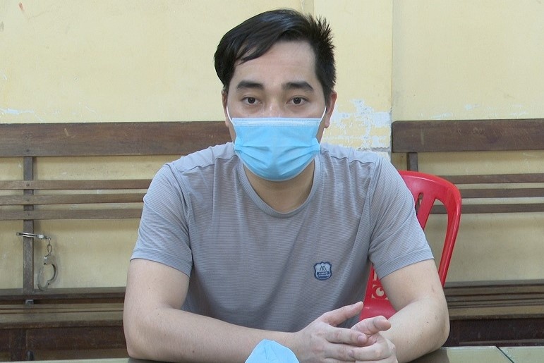 Truy to nguoi tung mac Covid-19 lam lay lan dich hinh anh