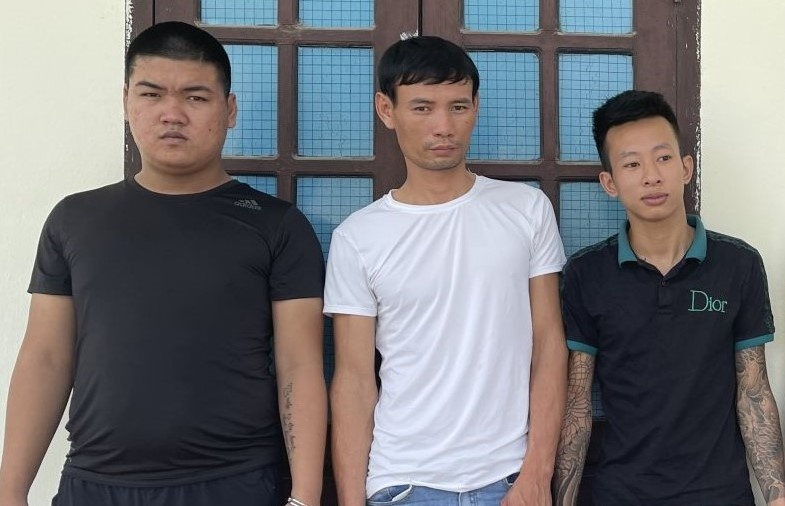 Pha duong day ca do 200 trieu dong moi tran bong da hinh anh