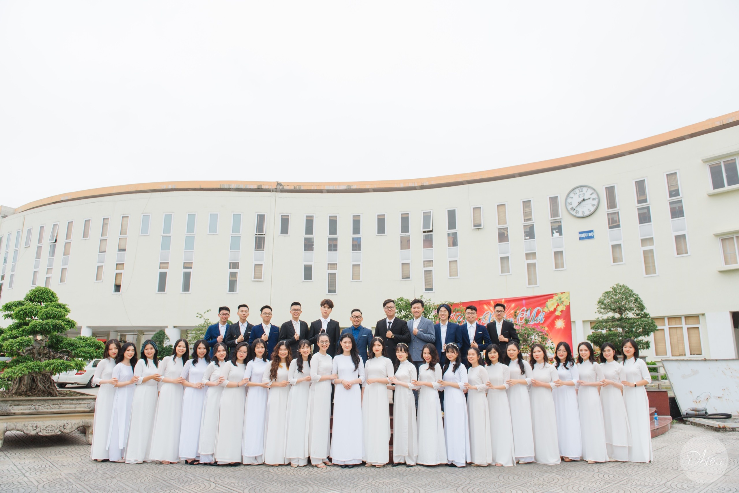 mot lop dat trinh do tieng anh 1 anh 1