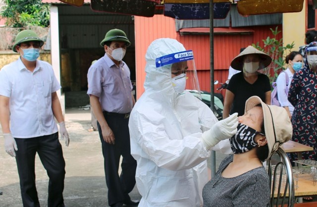 Hai Duong khong tap trung 2 nguoi anh 1