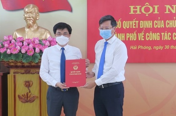 Hai Phong bo nhiem hang loat lanh dao hinh anh