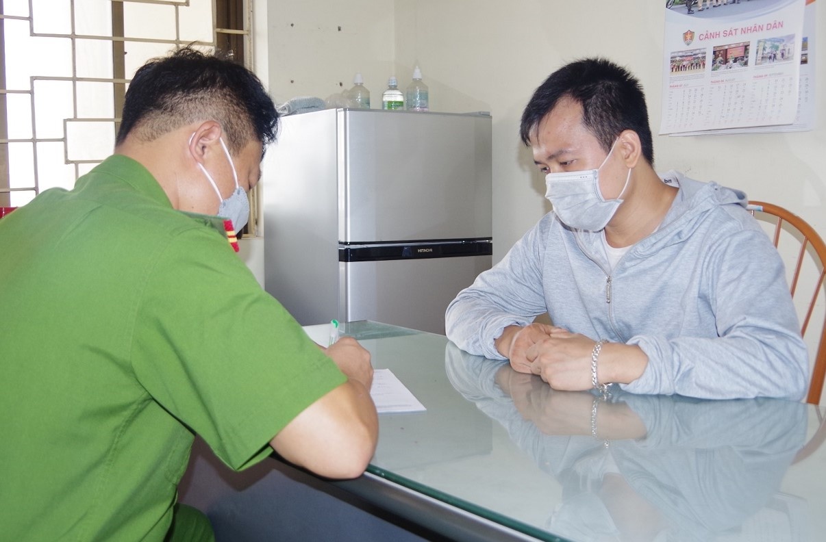 Tam giu nhom trom hon 5,5 tan nhom phe lieu hinh anh