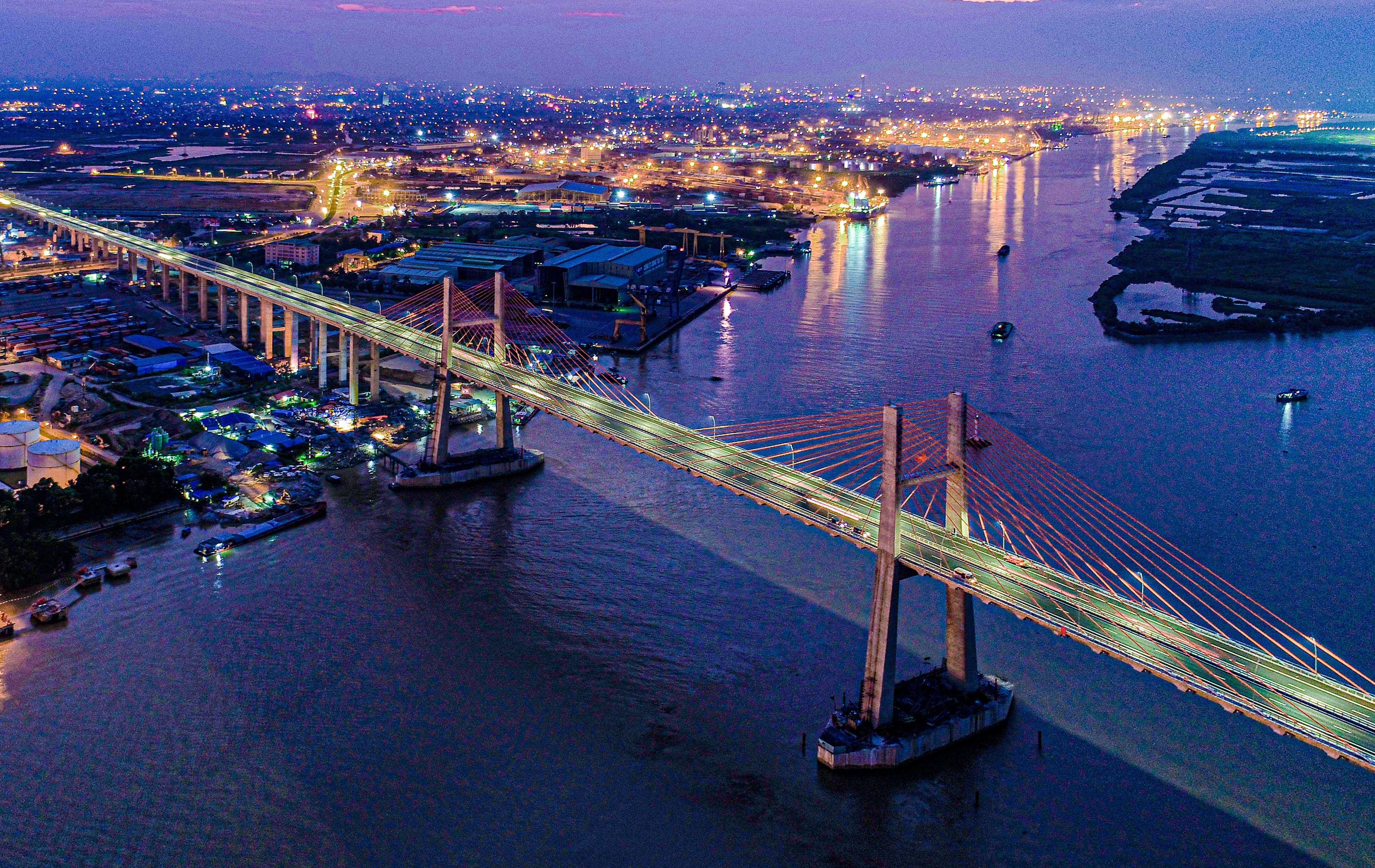 Xay dung Hai Phong - Quang Ninh thanh trung tam kinh te bien hinh anh