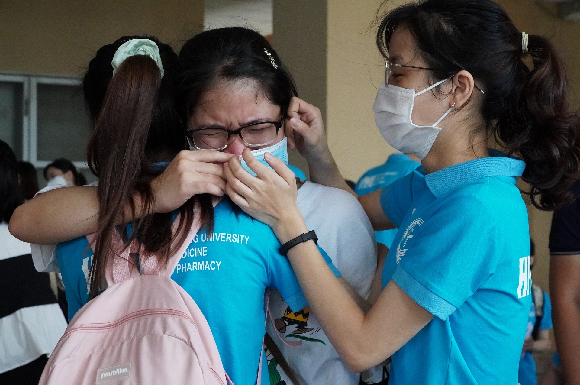 sinh vien Hai Phong chi vien TP.HCM anh 4