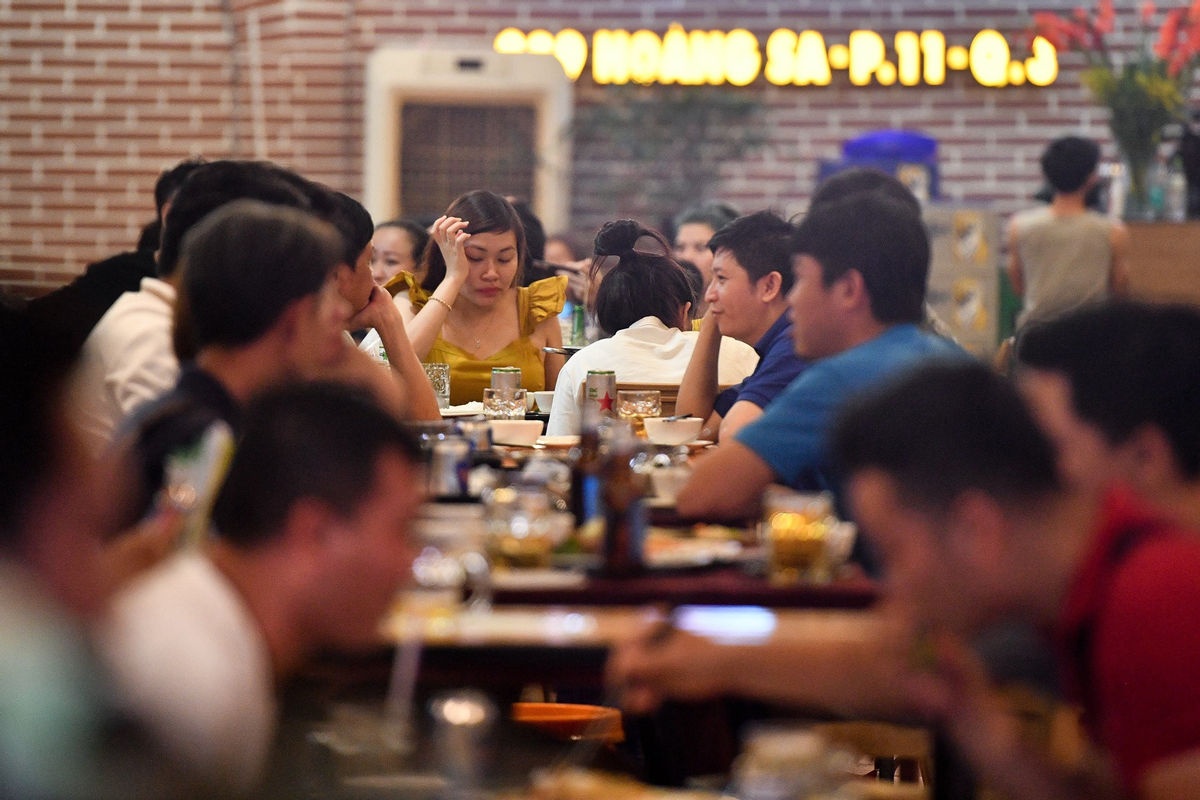 Hai Phong cho nha hang, quan an uong via he ban tai cho hinh anh