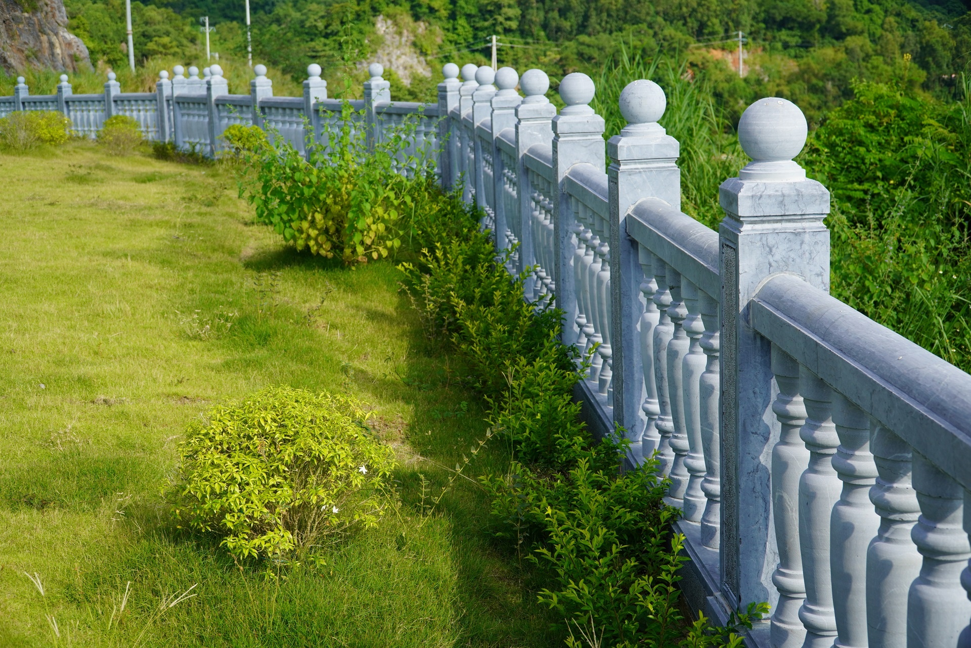 ve dep cua duong ra Cat Ba anh 9