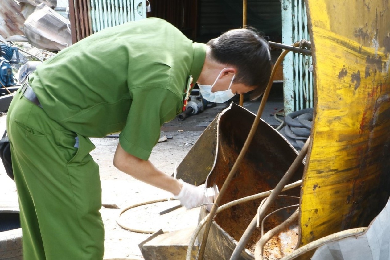 Tam giam 2 nguoi gay ra vu no sung o Hai Phong hinh anh