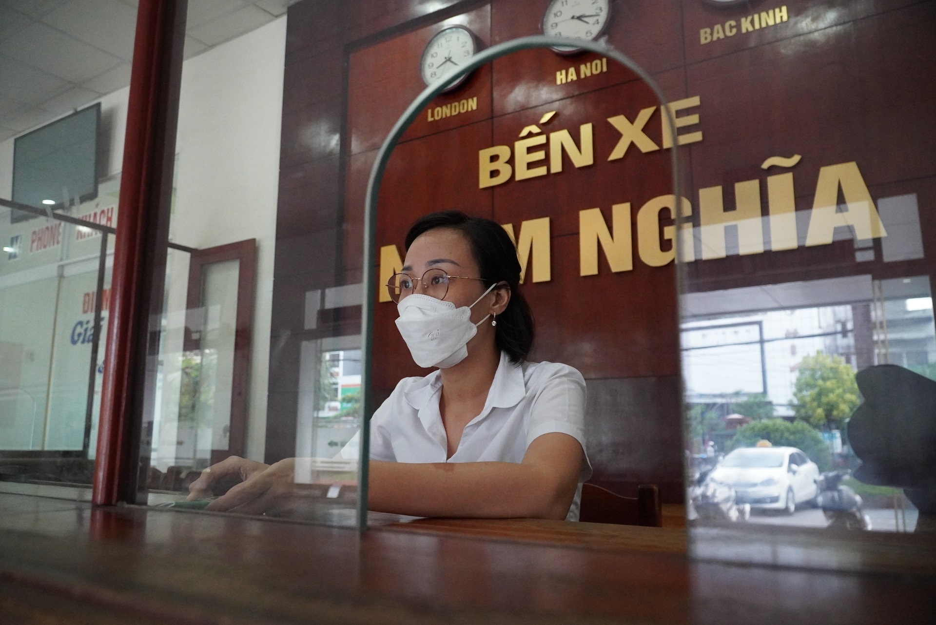 Ngay cuoi tai ben xe Niem Nghia anh 7