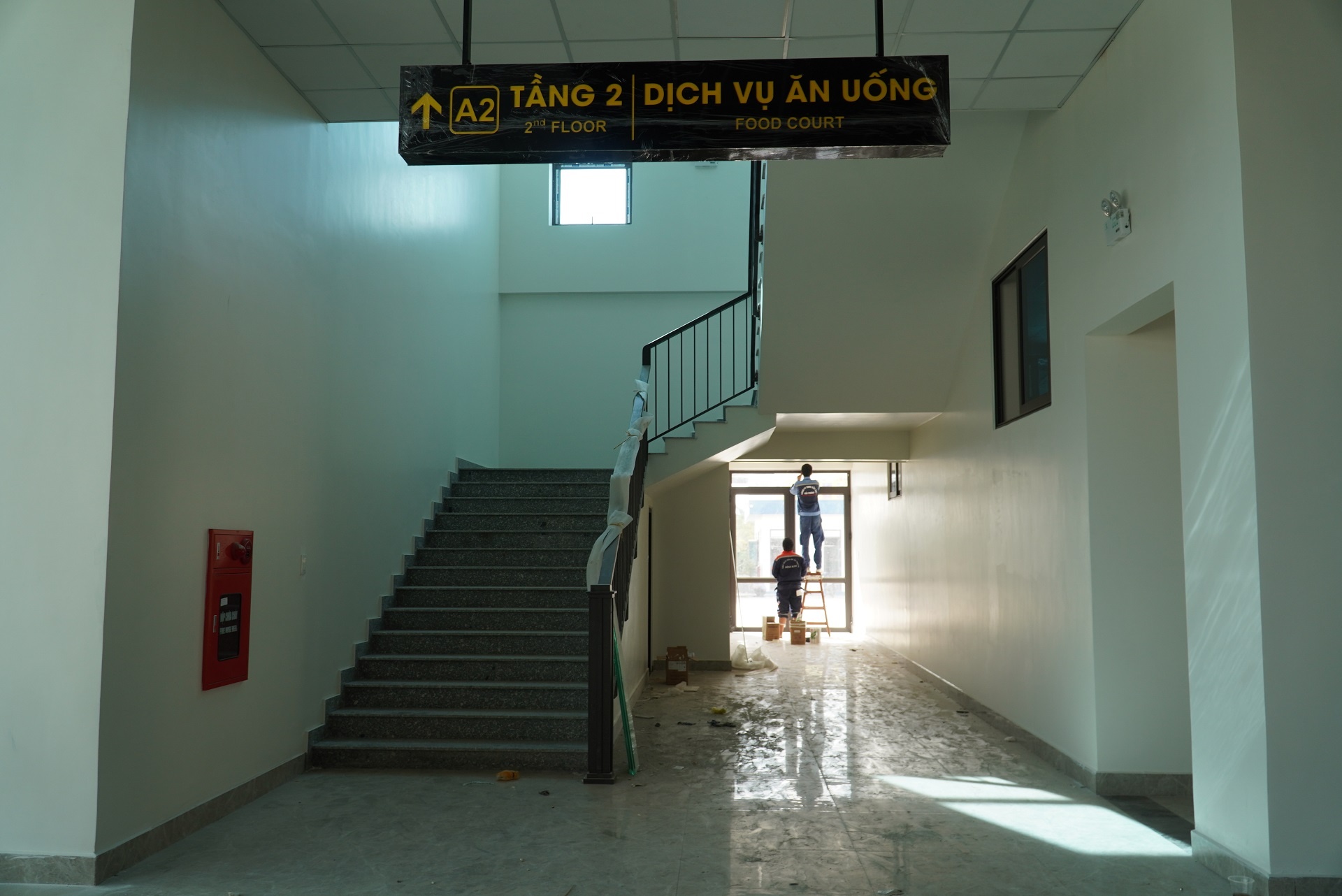 ben xe vinh niem hien dai anh 6