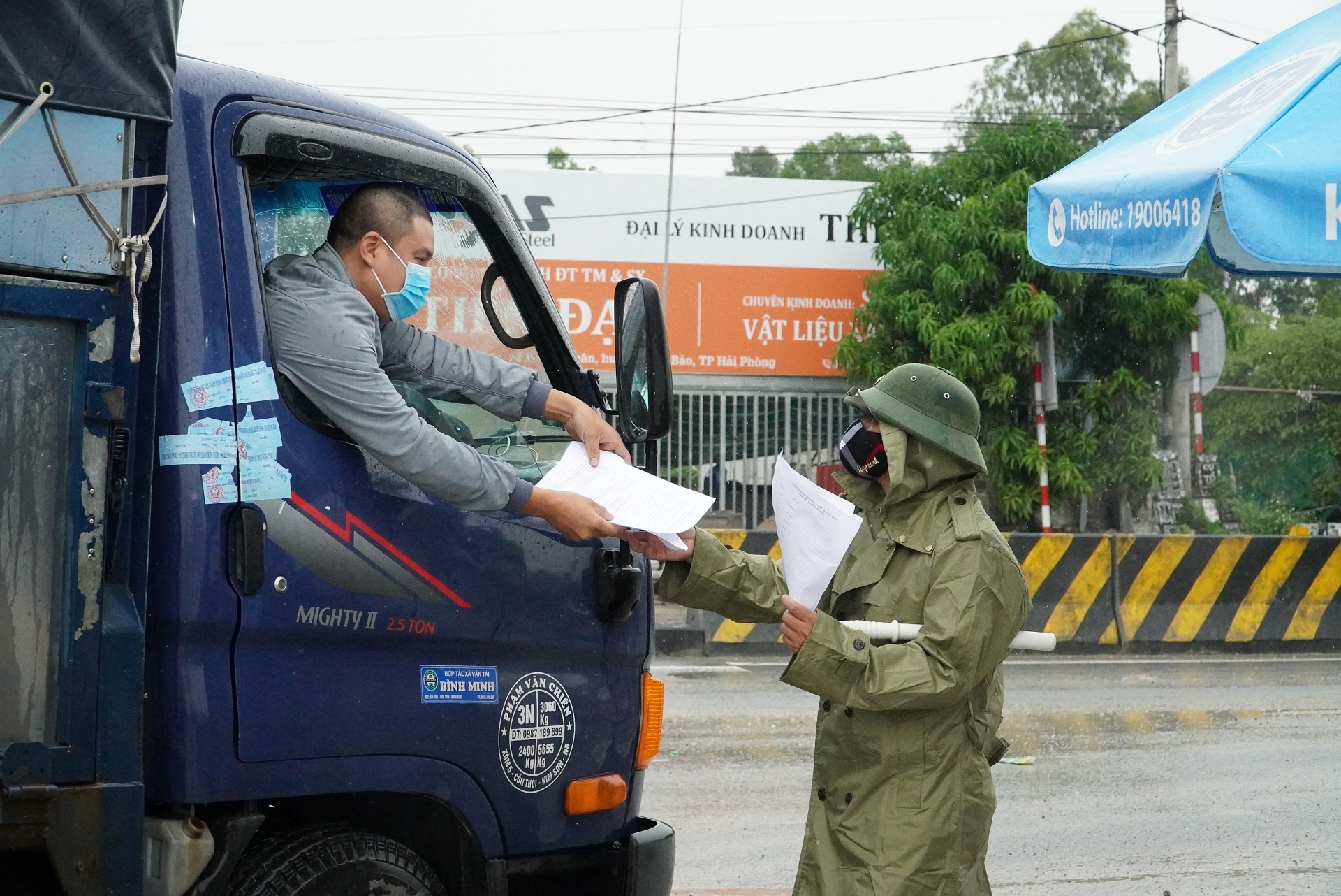 cac dia phuong kiem soat giay xet nghiem anh 11