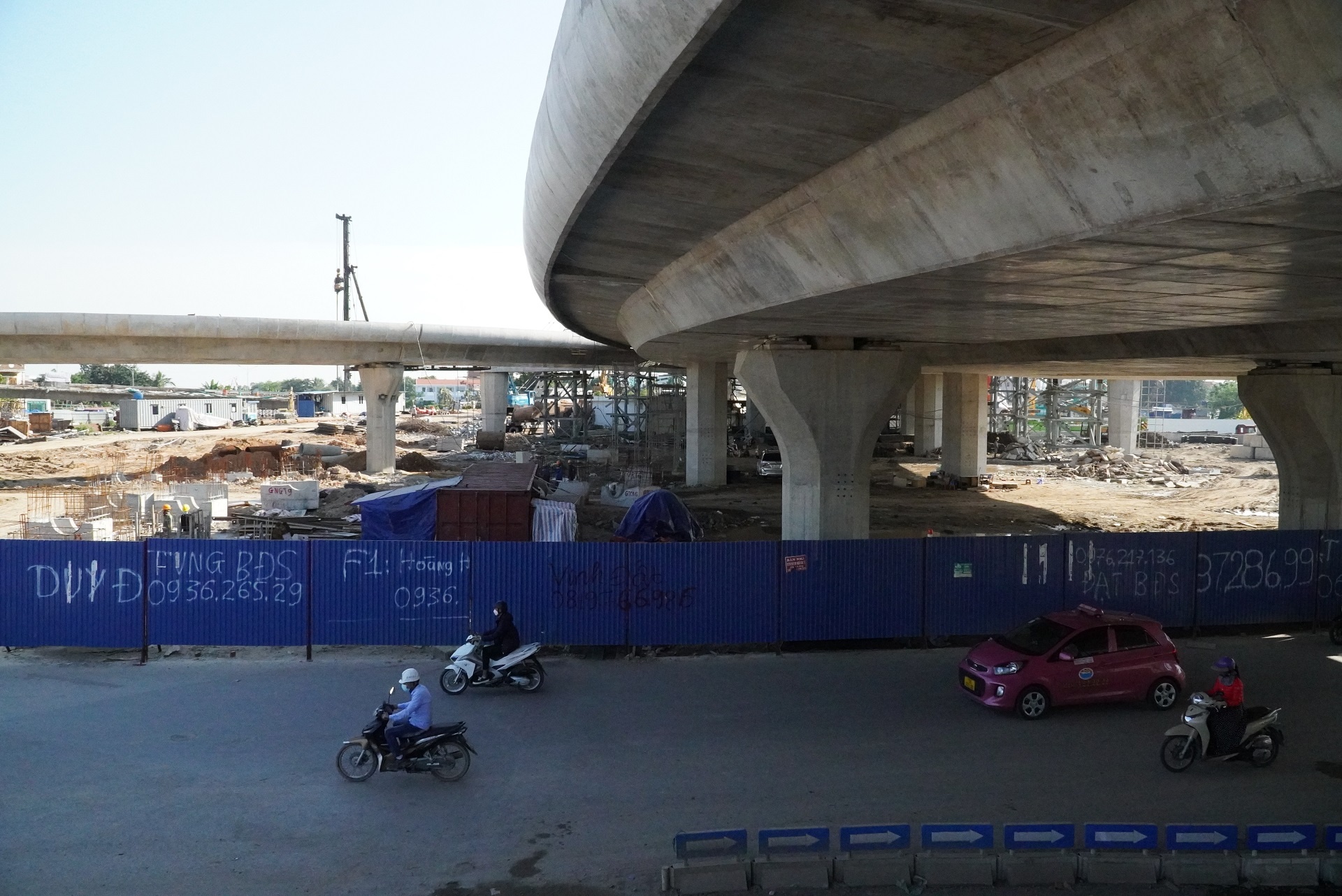 cong truong Cau Rao anh 3