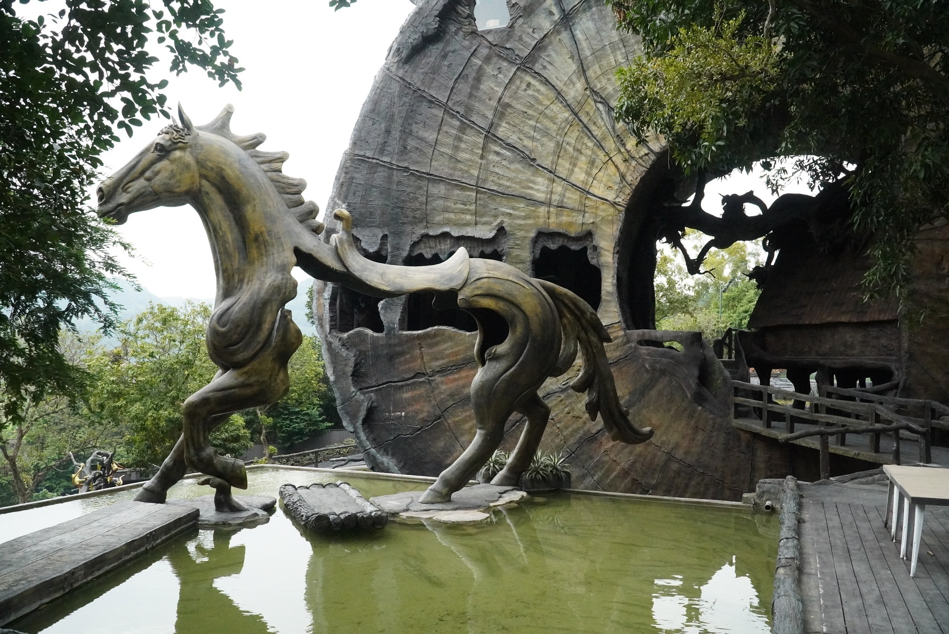 ngoi nha doc dao 102 anh 8