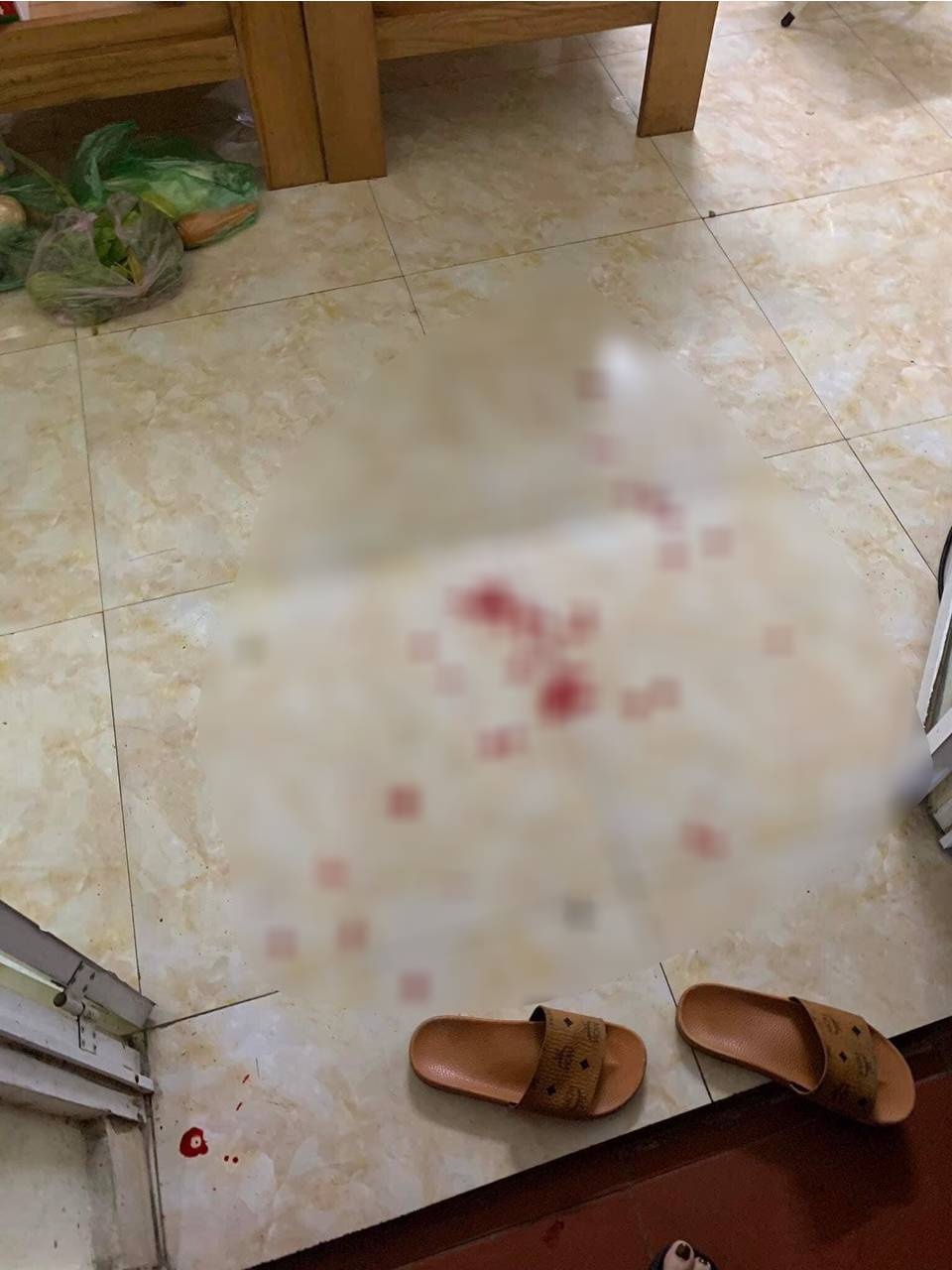 con do xong vao nha chem anh 1