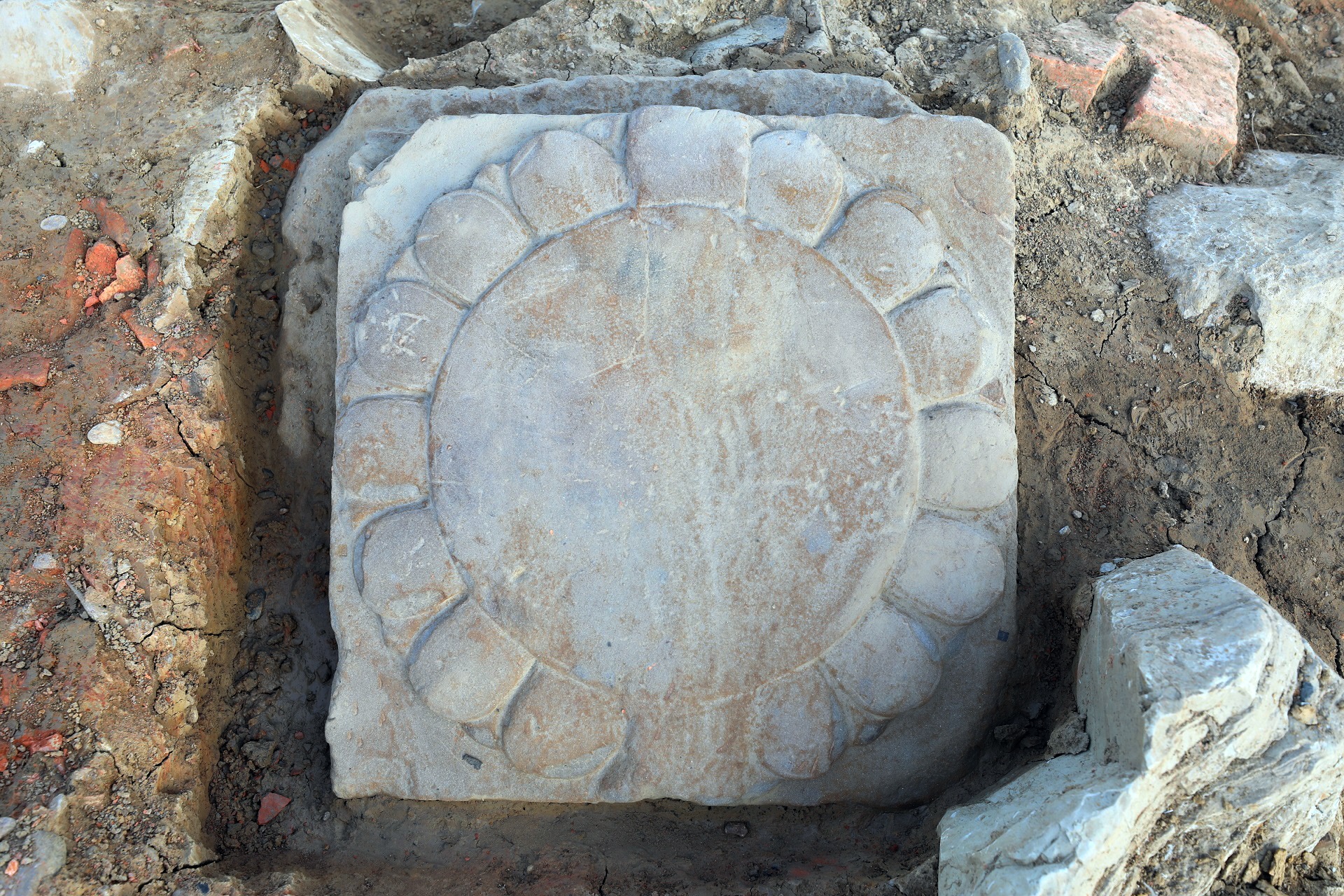 dau tich kien truc co Thanh nha Ho anh 4