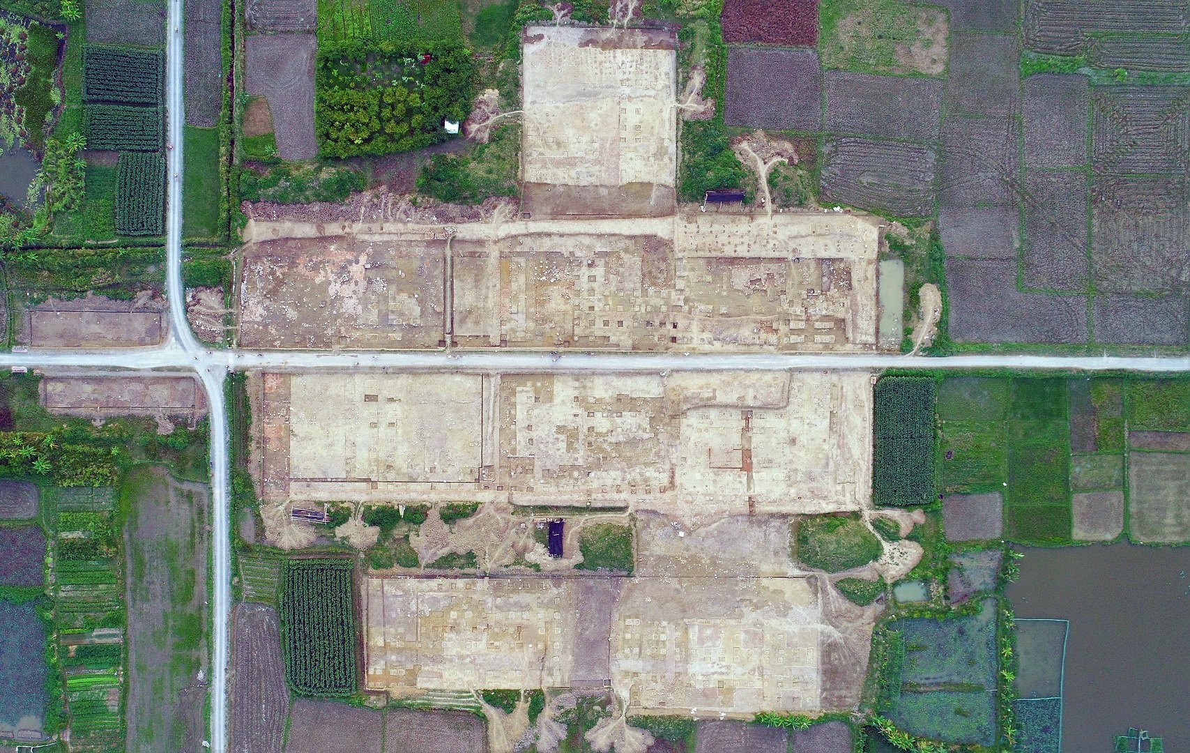 Kien truc co o Thanh nha Ho phat lo sau cuoc khai quat lon ky luc hinh anh